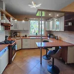 2 Bedroom Cozy In Dom wakacyjny Warnoleka