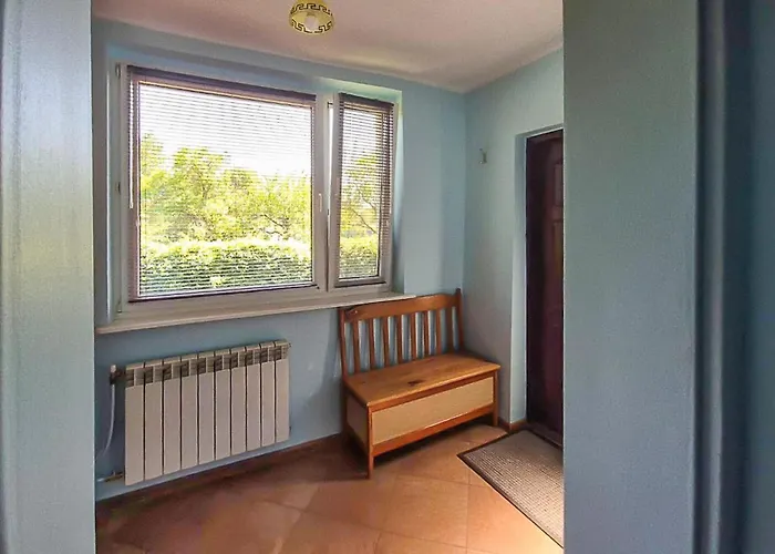 Cozy In With Wifi Warnoleka